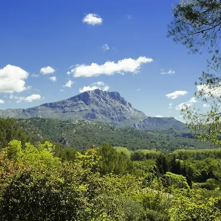 Ibis Cadarache 3* Manosque