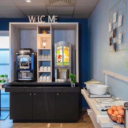 Ibis Cadarache Hotel 3*