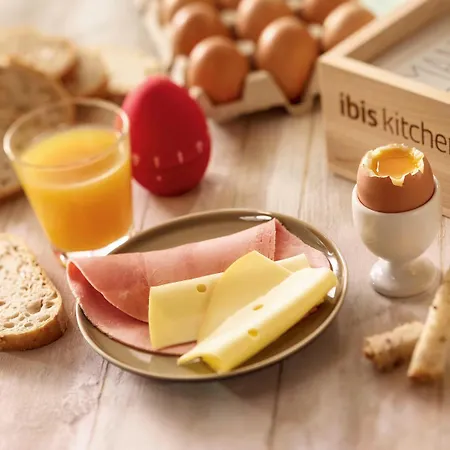 Ibis Cadarache Hotel 3*