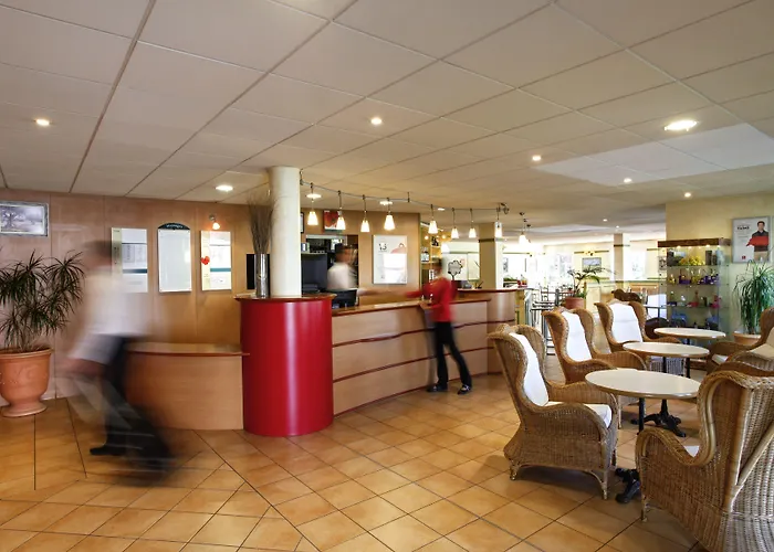 Ibis Cadarache Hotel 3*