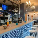 Ibis Cadarache Hotell