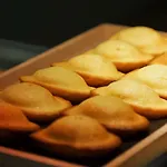 宜必思马诺斯克卡达拉切酒店 酒店