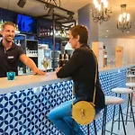 Ibis Cadarache Hotell