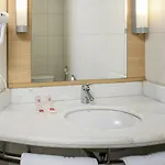 酒店 宜必思马诺斯克卡达拉切酒店 3*