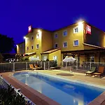 Ibis Cadarache Hotel Manosque