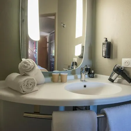 Hotel Ibis Cadarache 3*