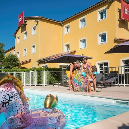 Hotel Ibis Cadarache 3*