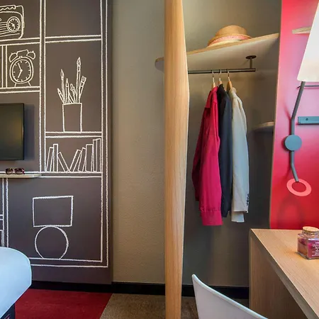 Ibis Cadarache Hotel 3*