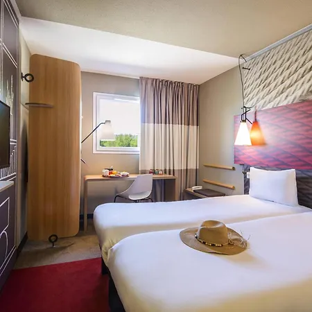 Hotel Ibis Cadarache 3*