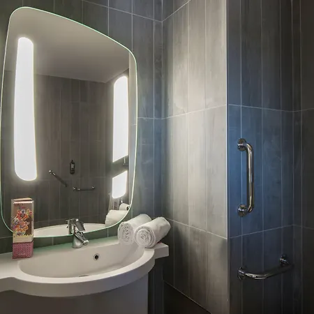 Ibis Cadarache 3* Manosque