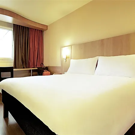 Ibis Cadarache 3*