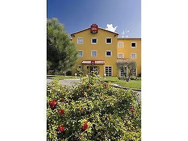 Ibis Cadarache مانوسك