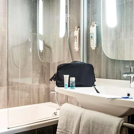 Ibis Cadarache 3*