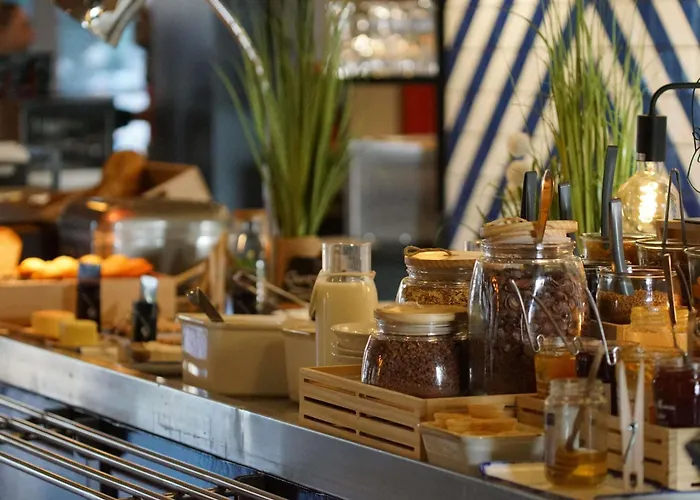 Ibis Cadarache Hotel 3*