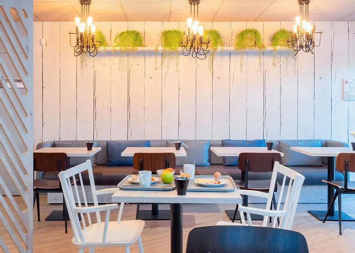 Hotel Ibis Cadarache 3*