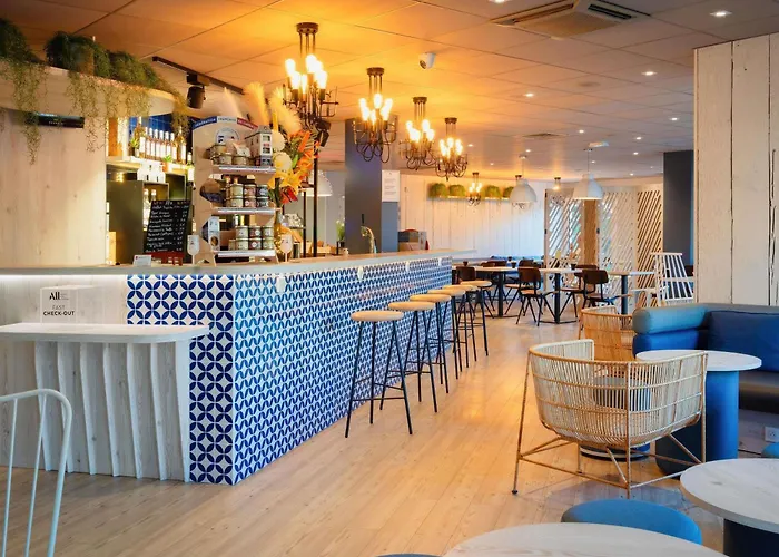 Ibis Cadarache Hotel